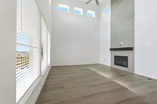 301 Ginger St, Buda, TX 78610 - Photo 13