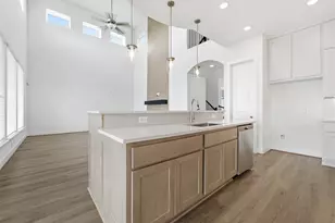 301 Ginger St, Buda, TX 78610 - Photo 21