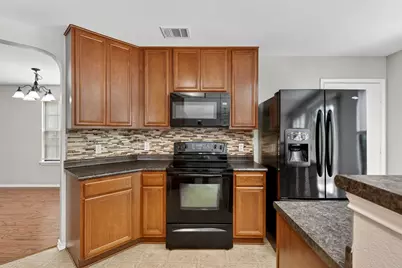 204 Lauren Loop, Leander, TX 78641 - Photo 17