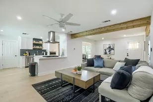 9016 W Pointer Ln, Austin, TX 78758 - Photo 3