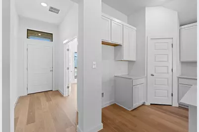 107 Mandeville Drive, Hutto, TX 78634 - Photo 11