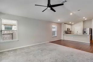 12405 Amber Lynn Path, Manor, TX 78653 - Photo 5