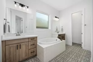 305 Avena Trl, Austin, TX 78738 - Photo 13