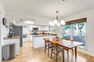 4002 Biscay Dr, Austin, TX 78759 - Photo 11