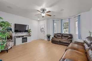 1316 Hensley Dr, Leander, TX 78641 - Photo 25