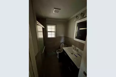 105 Kimberly Drive, Universal City, TX 78148 - Photo 9