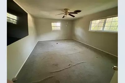105 Kimberly Drive, Universal City, TX 78148 - Photo 7