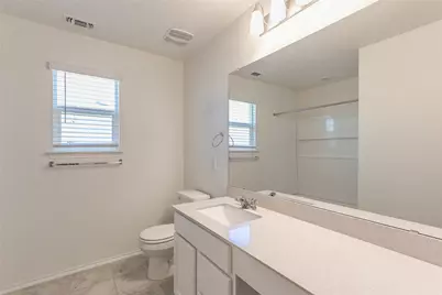 8203 Knoxville Trail, Austin, TX 78744 - Photo 29