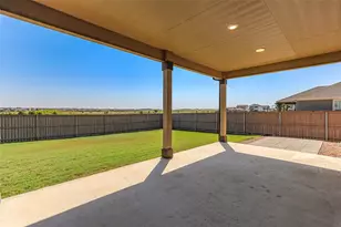 8203 Knoxville Trl, Austin, TX 78744 - Photo 33