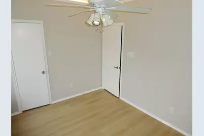 12325 Los Indios Trail #14, Austin, TX 78729 - Photo 15
