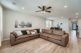 148 Gullivers Dr, Elgin, TX 78621 - Photo 5