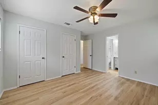 704 Brookwood Cir, Taylor, TX 76574 - Photo 21