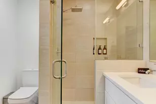 2501 E 4th St, Austin, TX 78702 - Photo 17