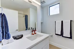 2501 E 4th St, Austin, TX 78702 - Photo 21