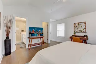 2501 E 4th St, Austin, TX 78702 - Photo 13