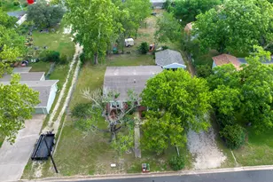 1905 Bissel Ln, Austin, TX 78745 - Photo 39