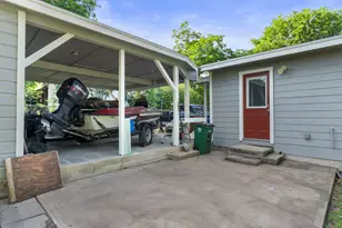 1905 Bissel Ln, Austin, TX 78745 - Photo 11