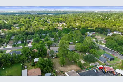 1905 Bissel Lane, Austin, TX 78745 - Photo 35