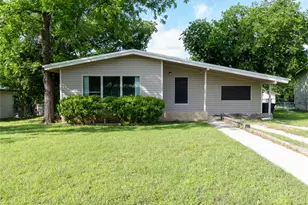 1120 Nix Rd, Lampasas, TX 76550 - Photo 3