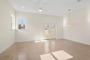 4801 Sara Dr, Austin, TX 78721 - Photo 25