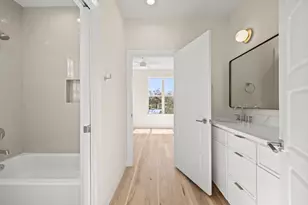 4801 Sara Dr, Austin, TX 78721 - Photo 33