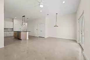 4801 Sara Dr, Austin, TX 78721 - Photo 7