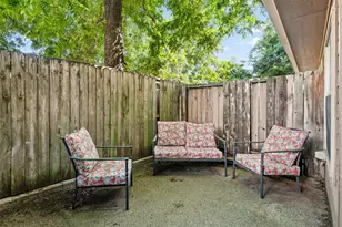 2009 S 10th St, Waco, TX 76706 - Photo 25