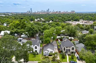 605 E 47th St, Austin, TX 78751 - Photo 31