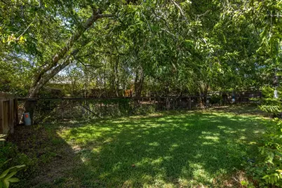 6200 Blarwood Drive, Austin, TX 78745 - Photo 35