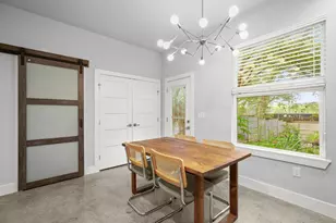 1220 Delano St, Austin, TX 78721 - Photo 11