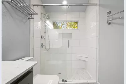 1220 Delano Street #B, Austin, TX 78721 - Photo 17