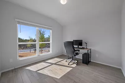 21600 O'Henry Avenue, Lago Vista, TX 78645 - Photo 23