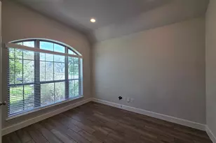 116 Rosemary Ct, Bastrop, TX 78602 - Photo 3