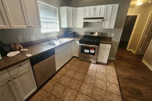 2714 Whitis Ave, Austin, TX 78705 - Photo 13