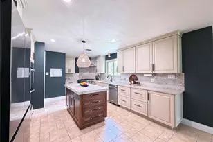 1300 Brushy Bend Dr, Round Rock, TX 78681 - Photo 11
