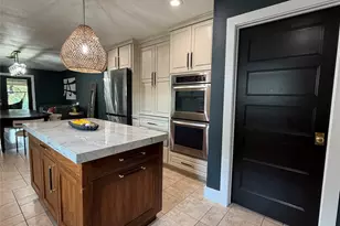 1300 Brushy Bend Dr, Round Rock, TX 78681 - Photo 9