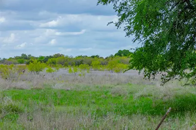 910 Abbey Road, Liberty Hill, TX 78642 - Photo 33