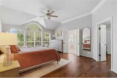 10905 Grassmere Court, Austin, TX 78739 - Photo 19
