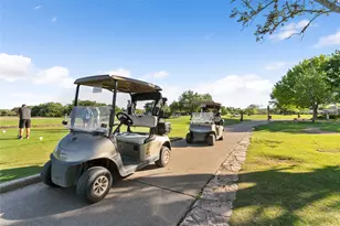 10900 Crown Colony Dr, Austin, TX 78747 - Photo 35