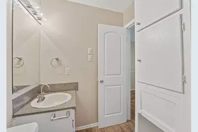 1302 Parker Lane Lane #111, Austin, TX 78741 - Photo 13