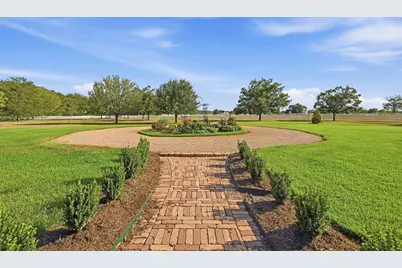 450 Colorado Drive, Cedar Creek, TX 78612 - Photo 3