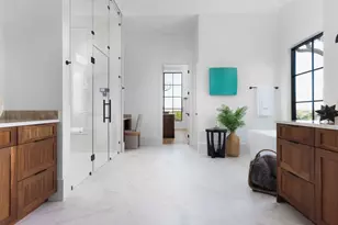 4405 Hennig Dr, Austin, TX 78738 - Photo 23