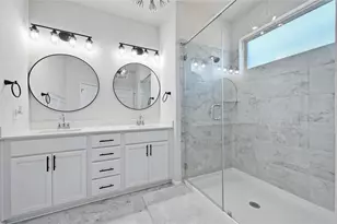 207 Dogvane Circle W, Kyle, TX 78640 - Photo 17