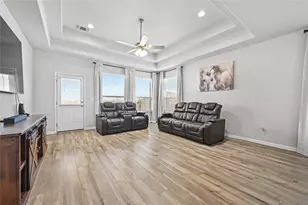 207 Dogvane Circle W, Kyle, TX 78640 - Photo 11