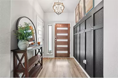 207 Dogvane Circle W, Kyle, TX 78640 - Photo 5