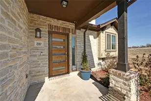 207 Dogvane Circle W, Kyle, TX 78640 - Photo 3