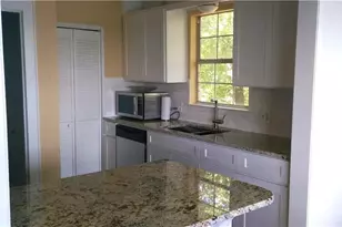 808 Edgecliff Terrace, Austin, TX 78704 - Photo 9