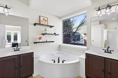 7024 Thistle Hill Way, Austin, TX 78754 - Photo 21