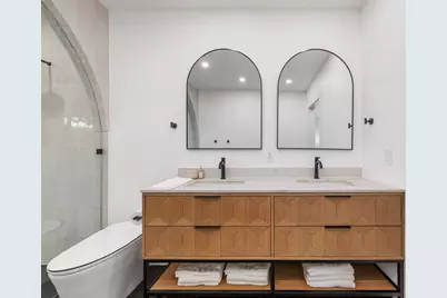 2607 Pembrook Trail, Austin, TX 78731 - Photo 25