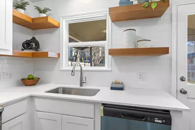 8515 Spearman Drive, Austin, TX 78757 - Photo 17